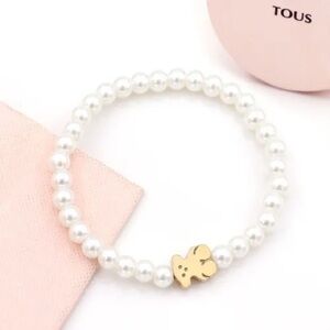Pearl Bracelet with Gold Bear Charm